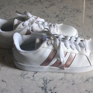 Adidas Women's Grand Court Tennis Shoes